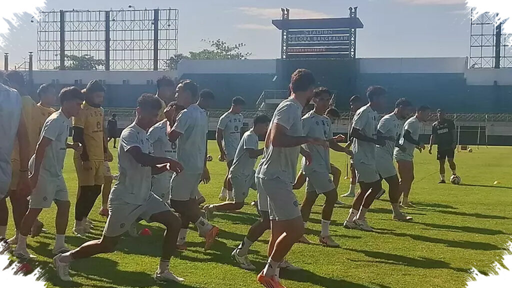 Tiga Poin Di Padang Bisa Angkat Madura United Keluar Dari Ancaman Degradasi