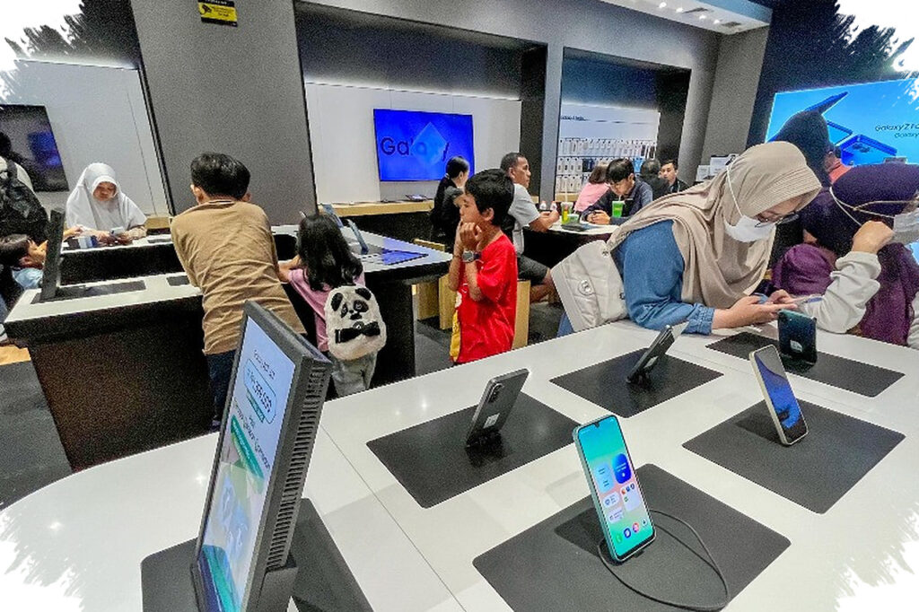 Harga Smartphone Dan Laptop Terancam Naik Bertahap Saat Rupiah Terus Melemah