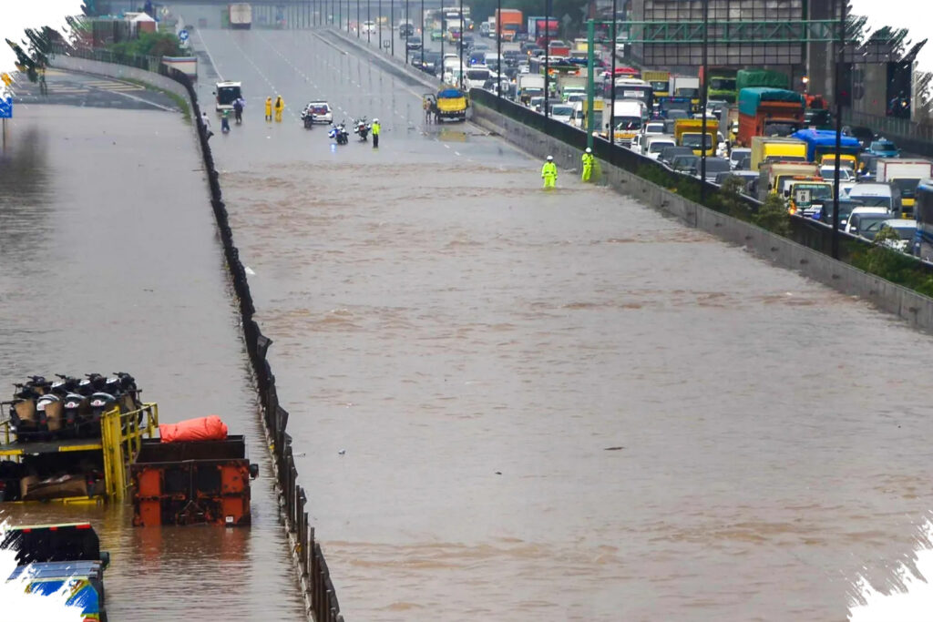 BMKG Peringatkan Hujan Lebat Dan Petir Di Jawa Barat, Sejumlah Wilayah Diminta Siaga Hingga Malam