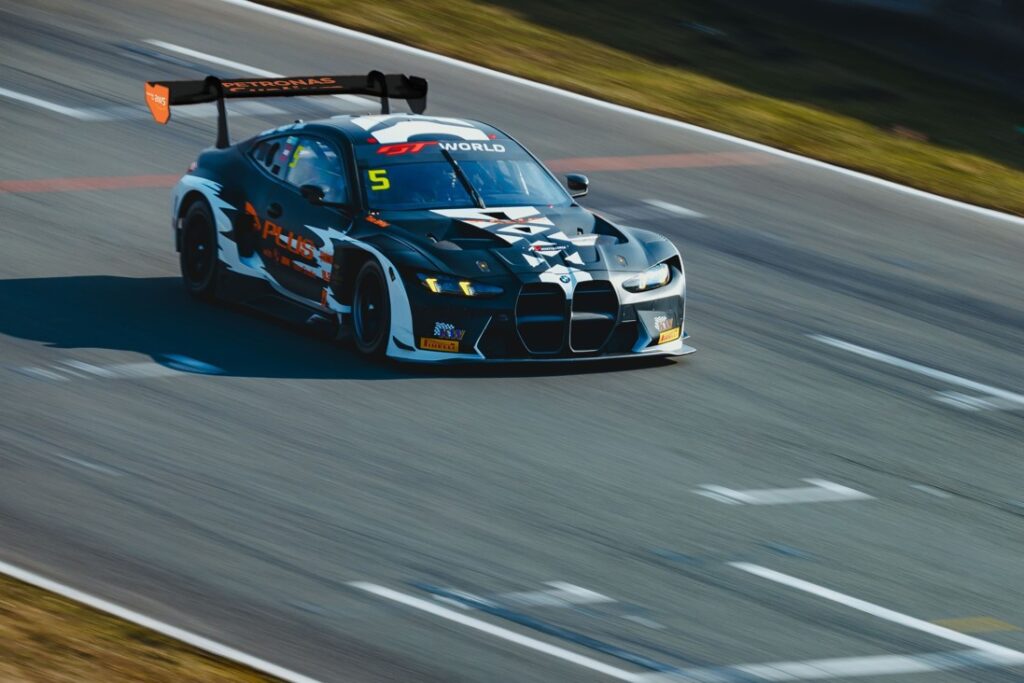 BMW M4 GT3 EVO Edisi Bleach Siap Ke Mandalika, Dari Dunia Game Menjadi Mobil Balap Nyata