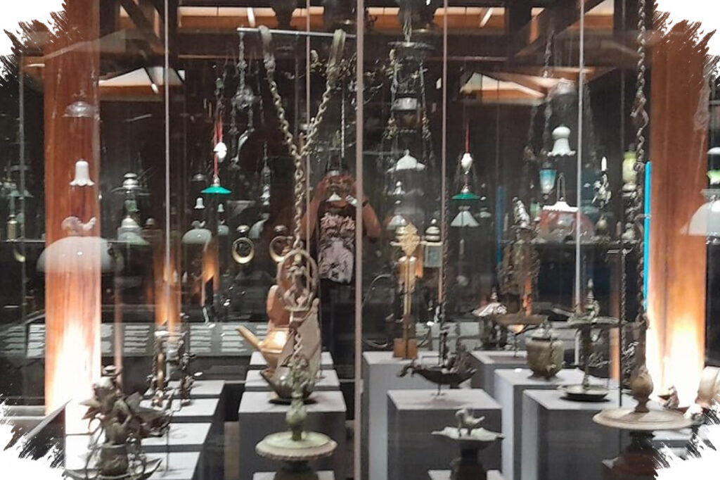Museum Nasional Rayakan 248 Tahun Dengan Pameran Lampu Dan Uang Sebagai Jejak Peradaban
