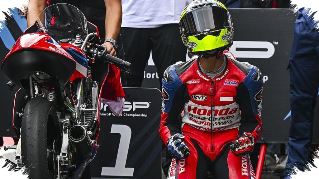 Kiandra Ramadhipa Tembus Posisi Pertama Di Tikungan Akhir Jerez, Dari Grid 17 Ke Kemenangan Perdana