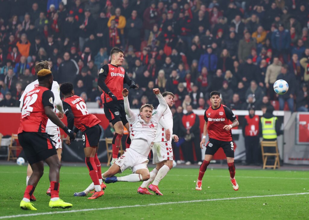 Bayer Leverkusen Dituntut Menang Atas FC Köln, Perebutan Empat Besar Bundesliga Kian Sengit