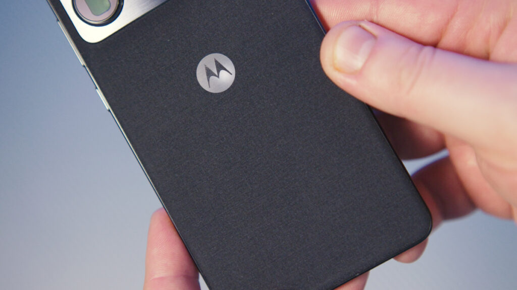 Motorola Signature Hadir di Indonesia, Kamera Sony LYTIA Lengkap dan Harga Mulai Rp 10 Juta