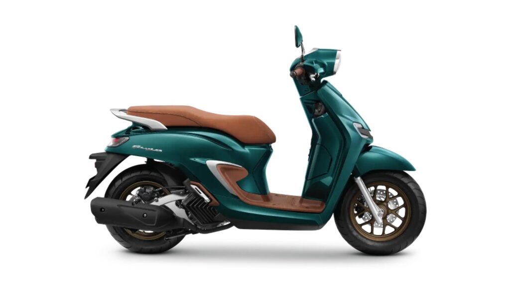 Mesin 160cc Dan Fitur Modern Honda Stylo 160 Memanjakan Harian, Tapi Velg 12 Inci Perlu Dipikirkan