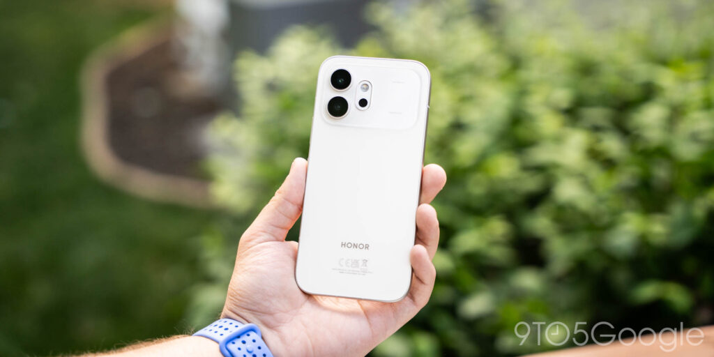 Honor 600 Bikin Flagship Terasa Tak Lagi Wajib, Layar Tipis Dan Baterai Besar Jadi Kuncinya
