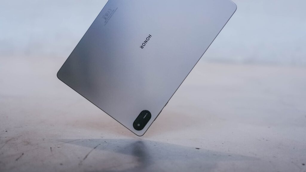 Honor Pad X8b Hadir di Indonesia, Tablet Keluarga dengan Kontrol Anak dan Baterai 10.100 mAh