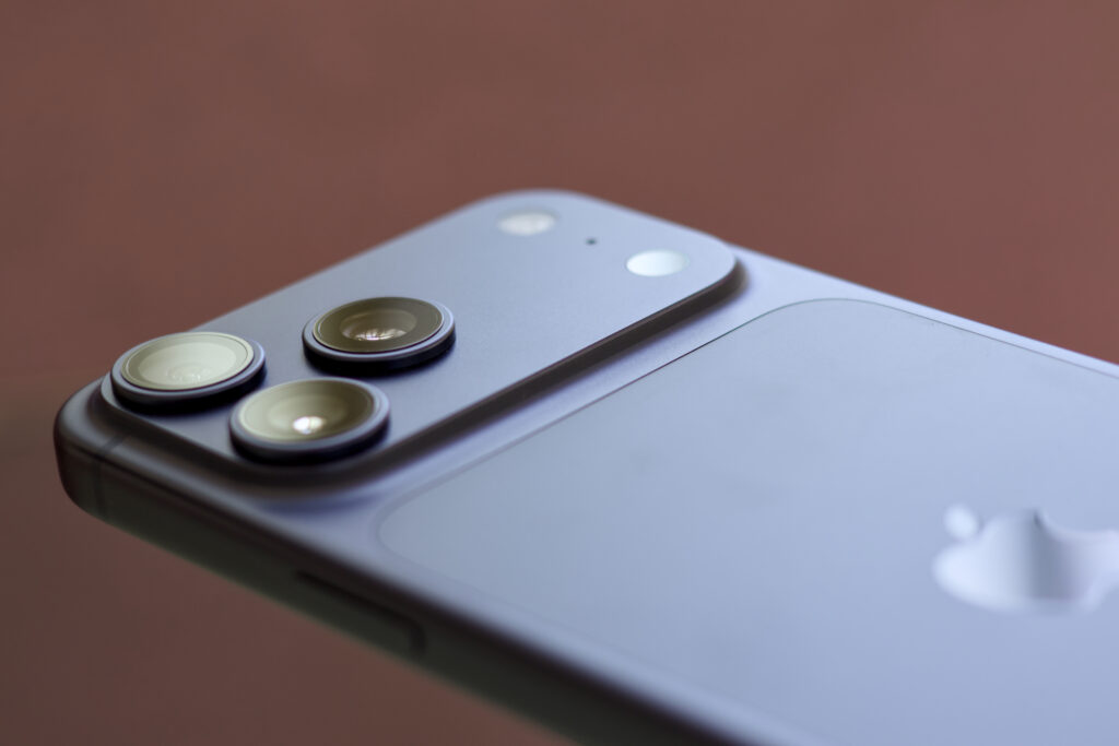 iPhone 17 Paling Masuk Akal Untuk Kebanyakan Orang, Layar ProMotion Dan 256GB Bikin Seimbang