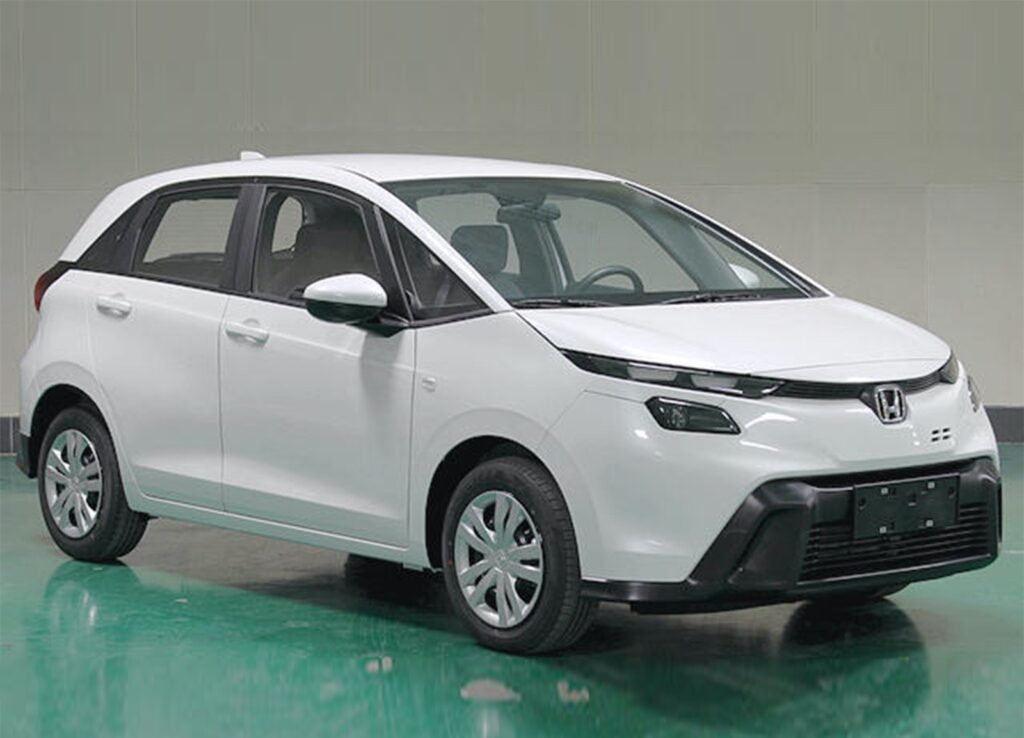 Honda Jazz 2026 Punya Hybrid e:HEV dan Honda Sensing, Hatchback Kompak Ini Makin Lengkap