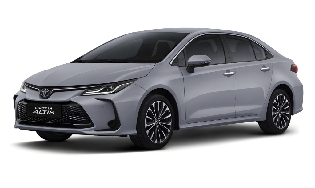 Corolla Altis Hybrid Tawarkan Hemat BBM 26 Km Per Liter, Garansi Baterai 8 Tahun Tetap Menarik
