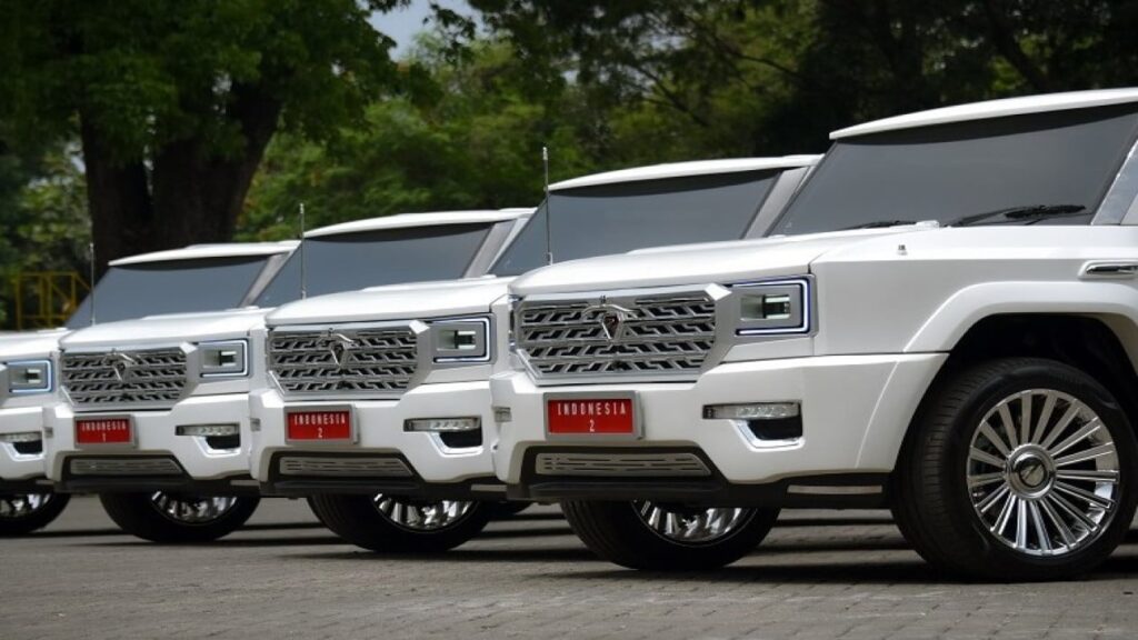Prabowo Targetkan Sedan Listrik 2028, Pindad Siapkan Mobil Nasional dan Pabrik Baru