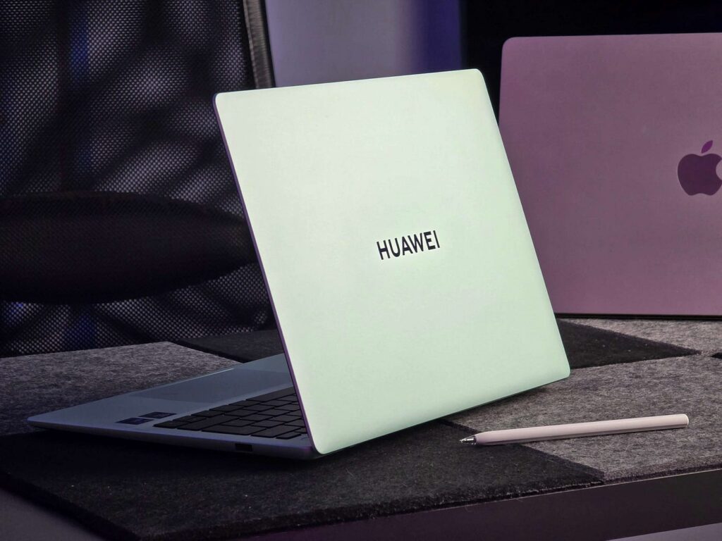 MateBook 14 HarmonyOS Edition Hadir Dengan RAM Hingga 32GB Dan Baterai 70Wh, Layar OLED 120Hz Menggoda