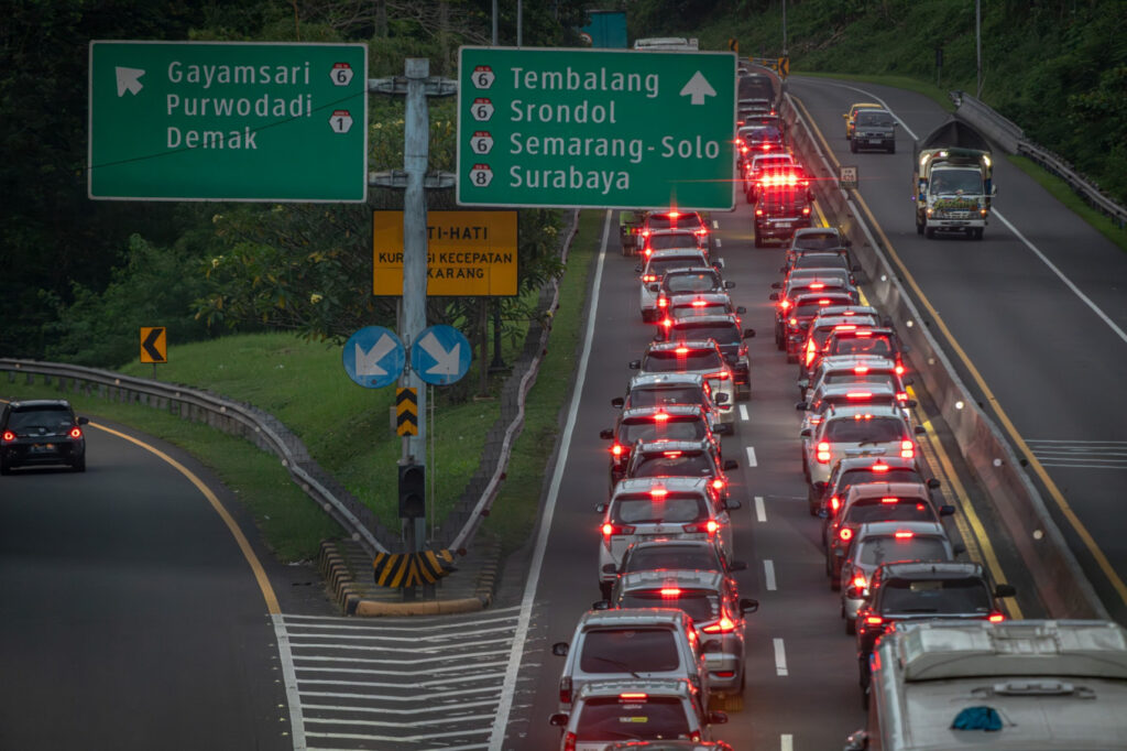 Penutupan Total Jalur Tegar Beriman Selama 3 Jam, Akses Cibinong Perlu Diantisipasi