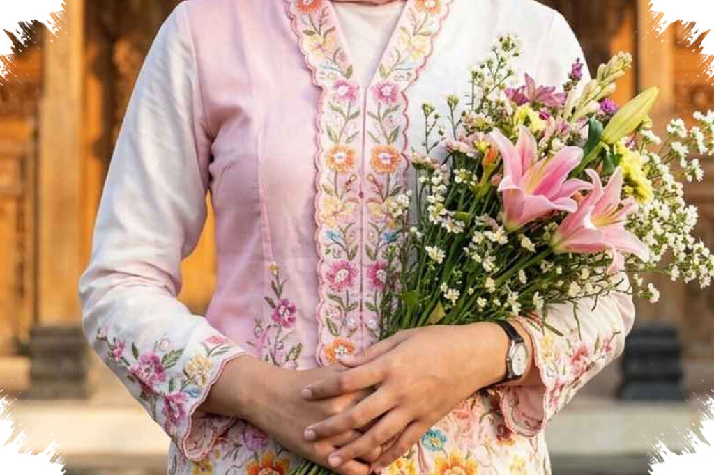 Menjaga Wajah Tetap Natural Saat Edit Kebaya Hari Kartini dengan Prompt AI yang Lebih Rinci