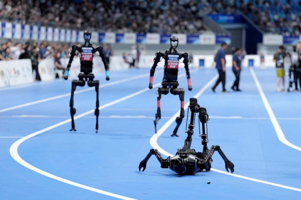 Robot Humanoid China Menembus Rekor Lari, Sinyal Awal Perebutan Ruang Baru Di Pabrik Dan Arena