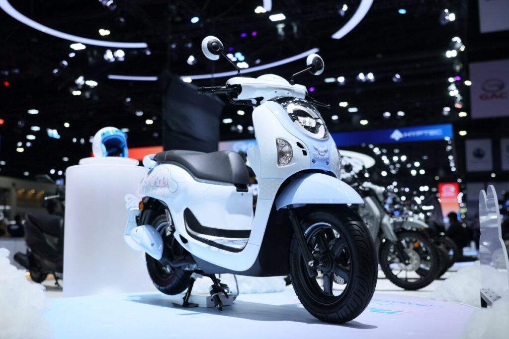 Honda Scoopy Cinnamoroll 2026 Cuma 2.000 Unit, Edisi Langka Ini Diburu Kolektor