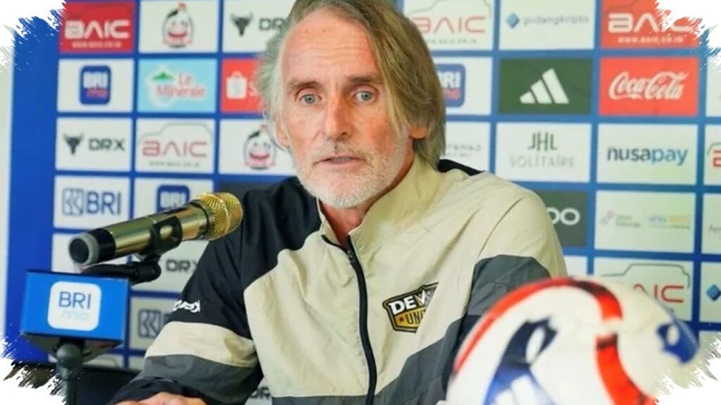 Persib Datang Dengan Rekam Jejak Kuat, Riekerink Waspadai Benturan Gaya Di Serang