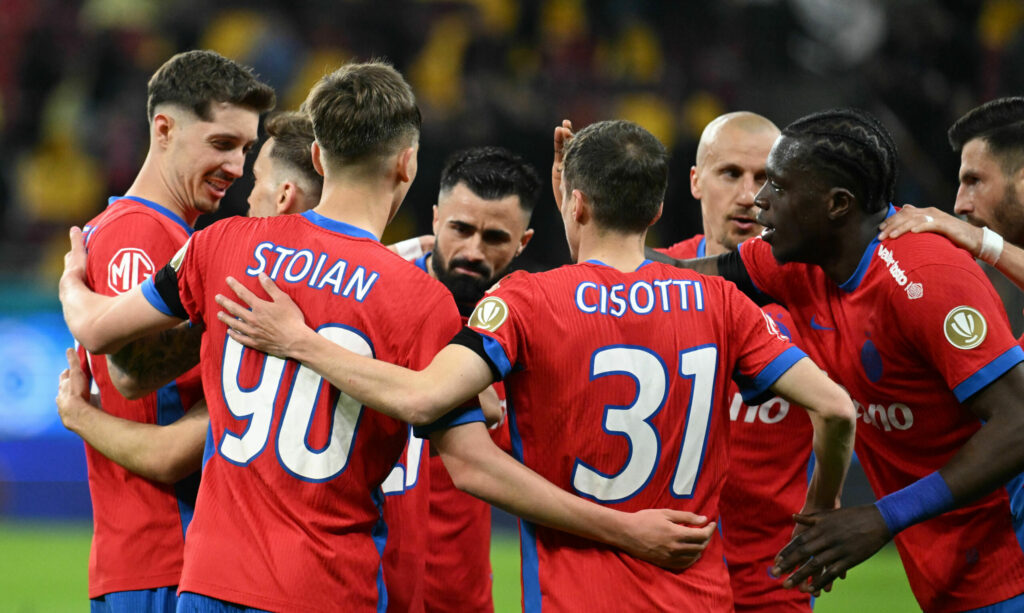 Tekanan Bukan Halangan Bagi Ilie Poenaru, FCSB Siap Jadi Tantangan Berikutnya