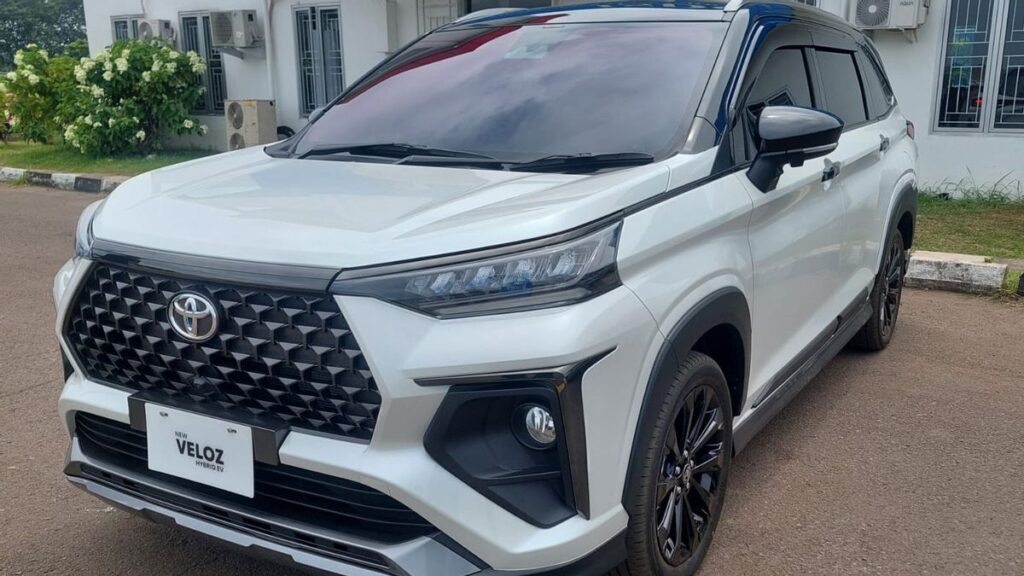 Toyota Veloz Hybrid V dan Q, Selisih Fitur Keselamatan Lebih Menentukan dari Harga