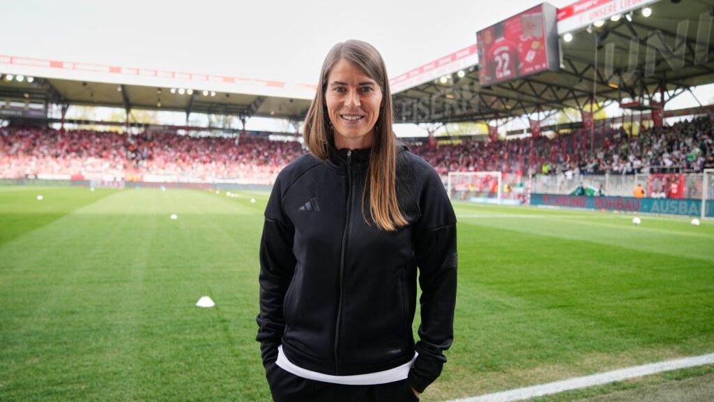Marie-Louise Eta Catat Sejarah di Union Berlin, Perempuan Pertama Pimpin Tim Utama Bundesliga