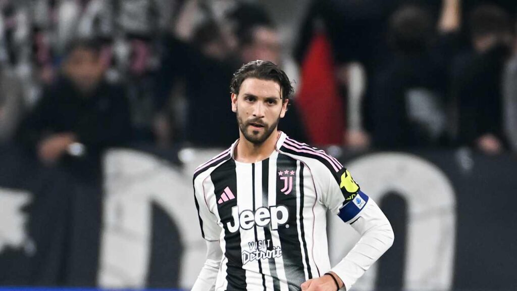 Juventus Perpanjang Kontrak Locatelli Hingga 2030, Kepercayaan pada Kapten yang Pernah Dipertanyakan Makin Tegas