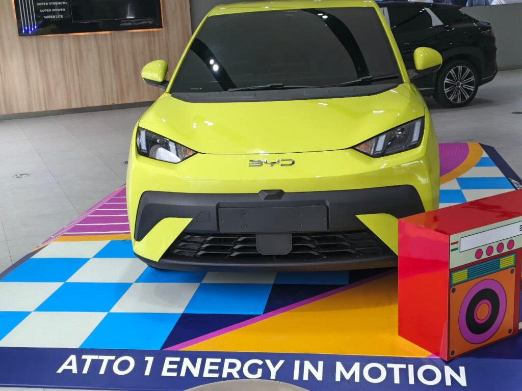 Harga Lebih Tinggi, Changan Lumin Harus Mengakui Tenaga Lebih Besar BYD Atto 1