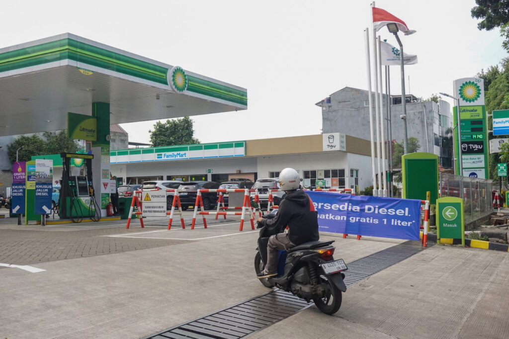BP-AKR Dan Pertamina Kompak Naikkan Diesel, Harga Tembus Rp25.560 per Liter di Jakarta