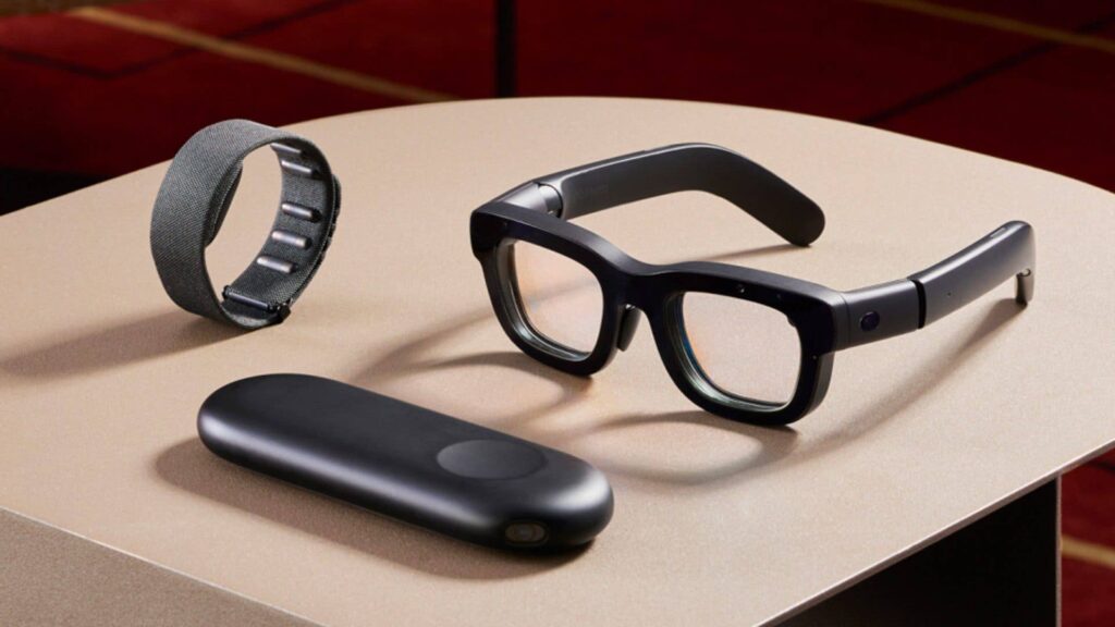 Smartglasses Dan Neuralink Mendorong Era Baru, Posisi HP Makin Terdesak