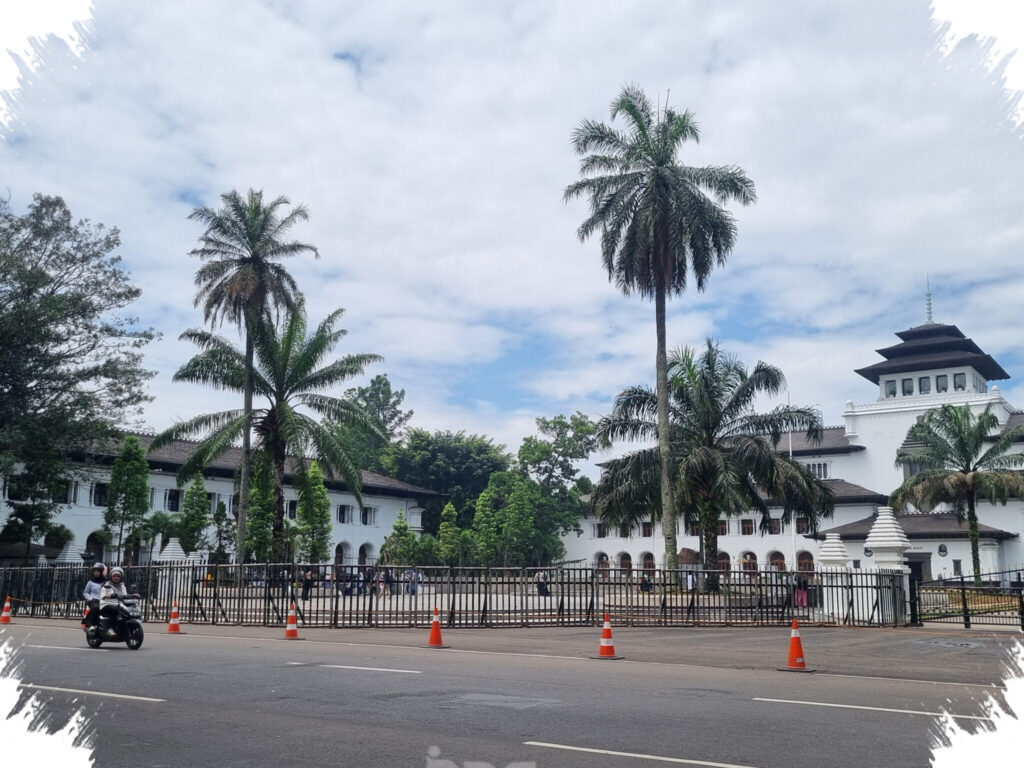 Lapangan Gasibu Disatukan dengan Kawasan Gedung Sate, Cagar Budaya Tetap Dilindungi