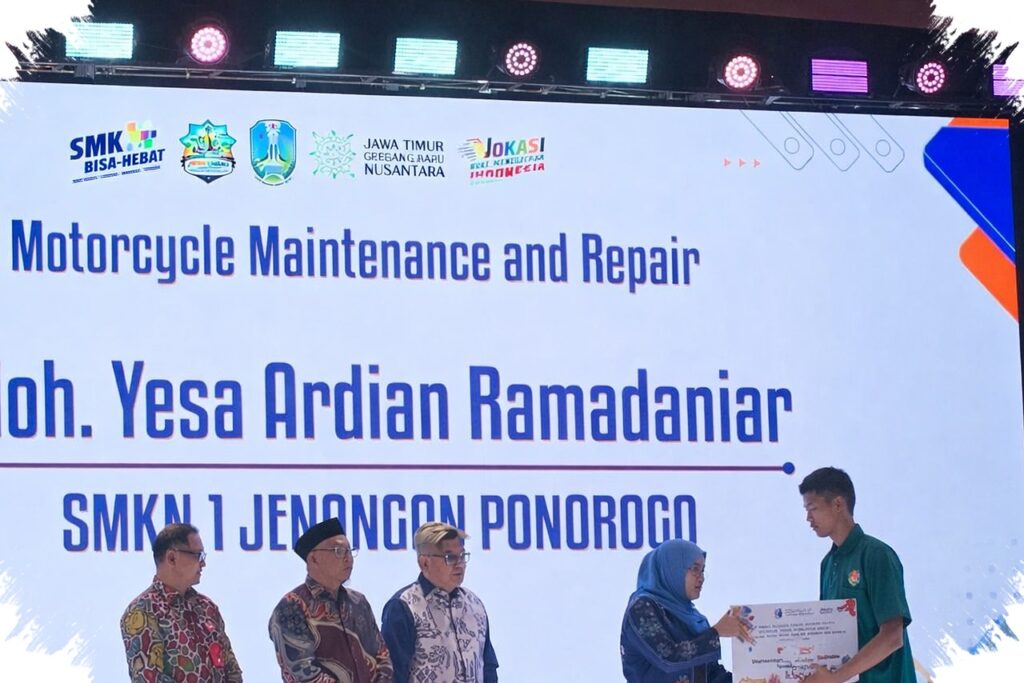 Podium LKS Jatim Dikuasai Sekolah Binaan MPM Honda, Tanda Lulusan Vokasi Makin Siap Kerja