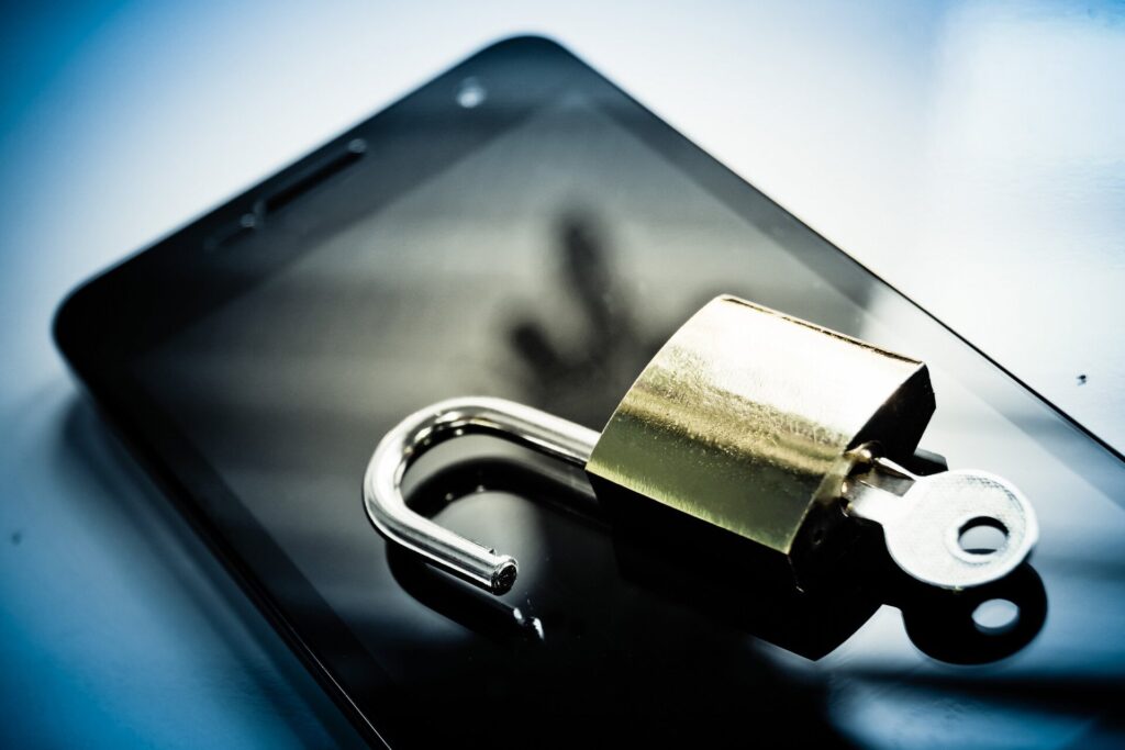 Keamanan Data dan Beban Produksi Menahan India, Rencana Sederet Aplikasi Aadhaar di Ponsel Dibatalkan