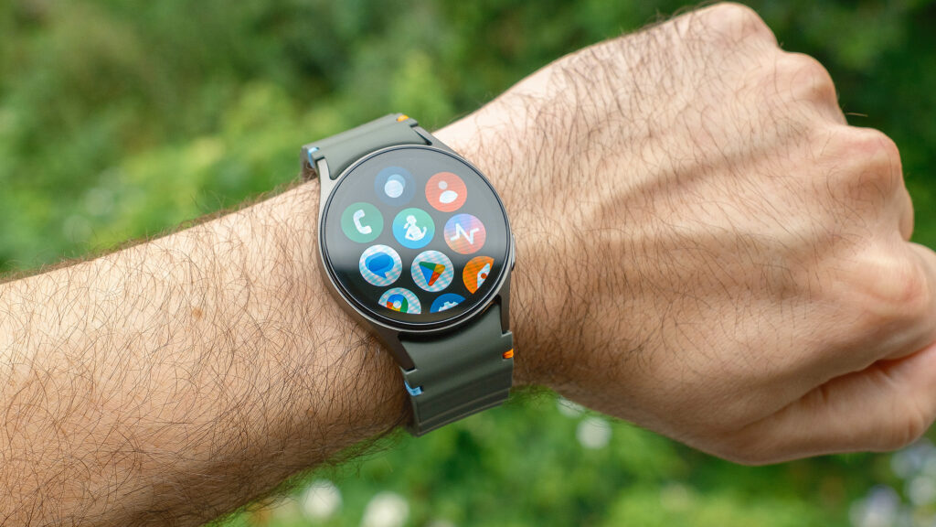 Pasar Smartwatch Mengecil 2026, Samsung Tetap Bertahan Di Peringkat Ketiga