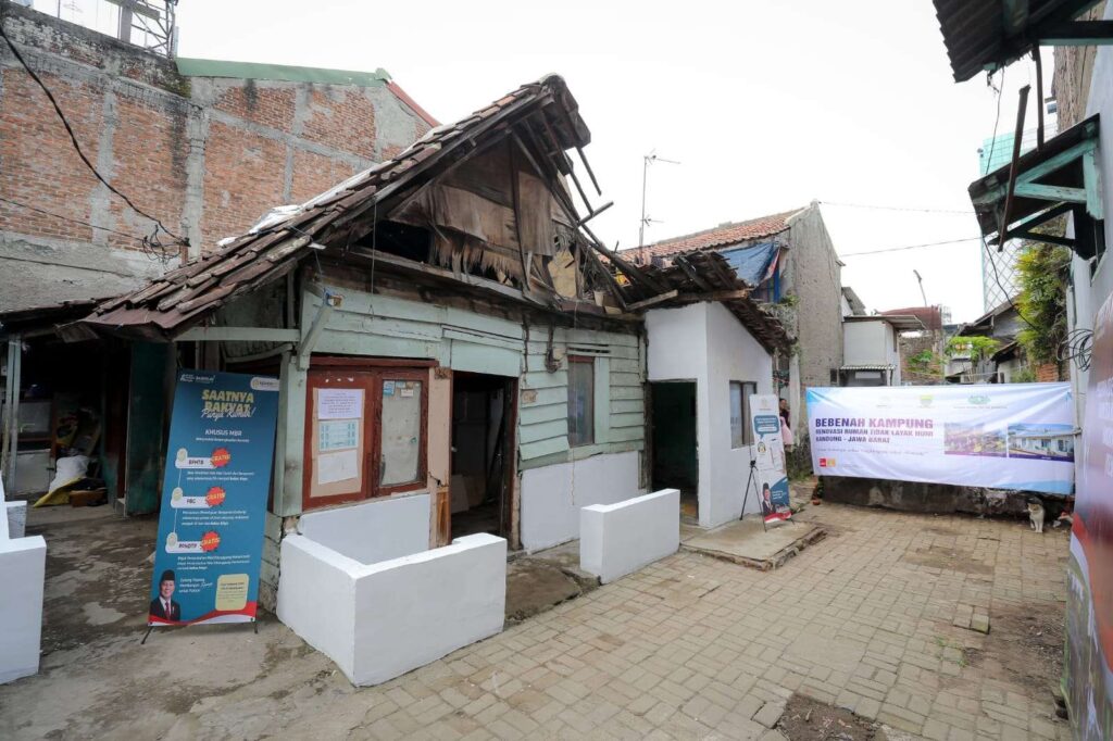 Renovasi 40.000 Rumah Dimulai di Jabar, Rp20 Juta per Keluarga Menguatkan Desa