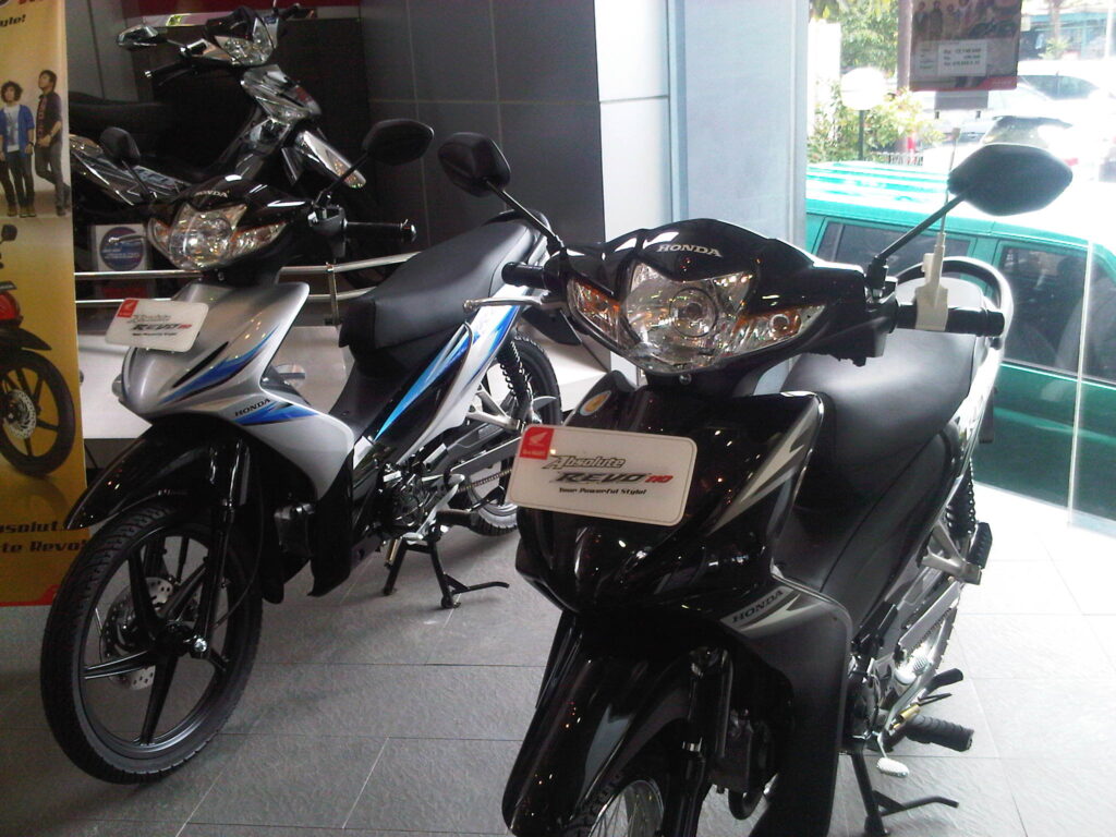 Tiga Pabrikan Masih Menjaga Motor Bebek, Harga Menyentuh Rp14 Juta Hingga Rp82 Juta
