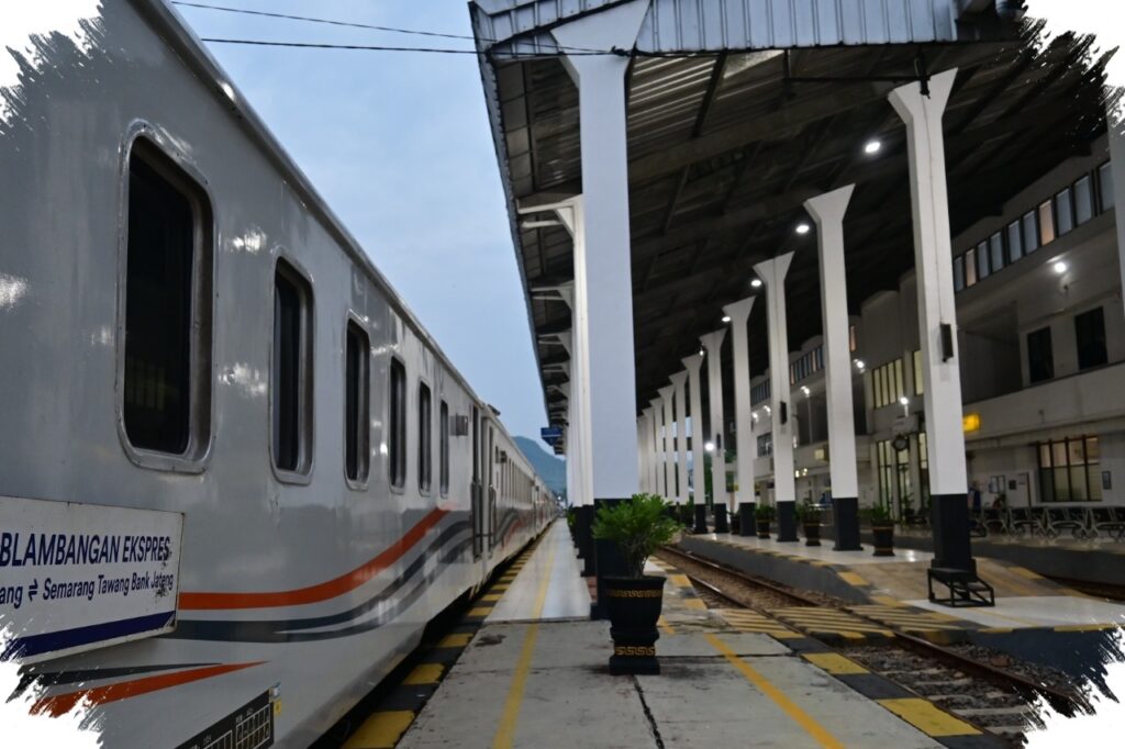 KA Blambangan Ekspres, Rel Terpanjang Jakarta-Banyuwangi Sepanjang 1.031 Kilometer
