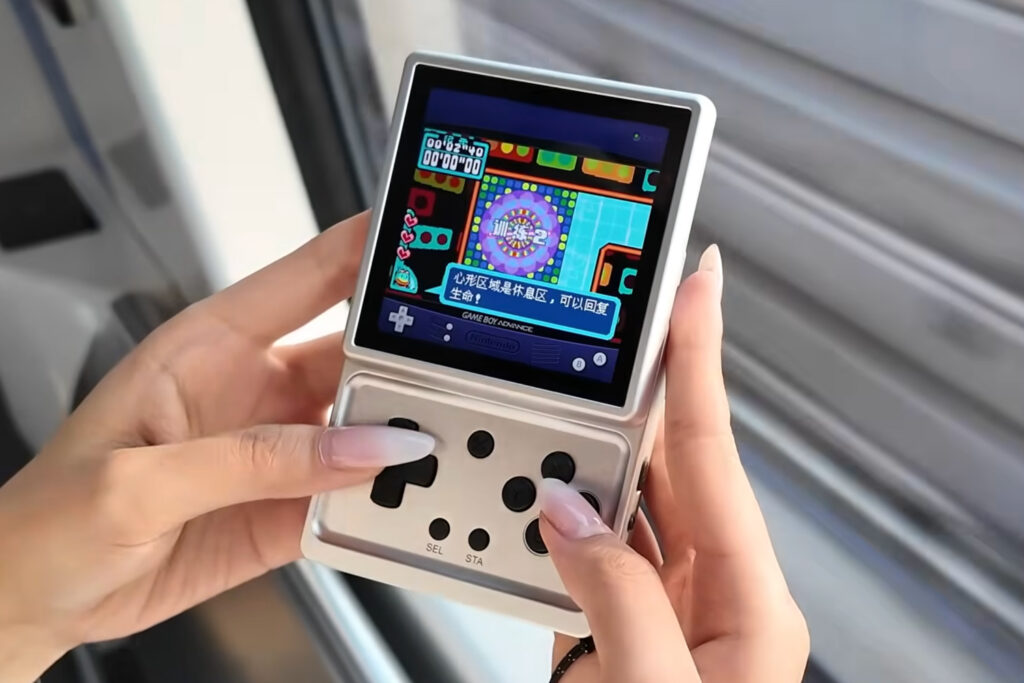 Layar Putar RG Rotate Ternyata Berguna, Handheld Retro Murah Ini Punya Daya Tarik Unik