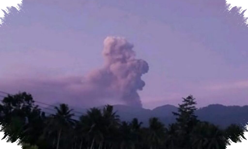 Kolom Abu Dukono Menjulang 3,5 Kilometer, Ancaman ke Galela dan Permukiman Warga Meningkat