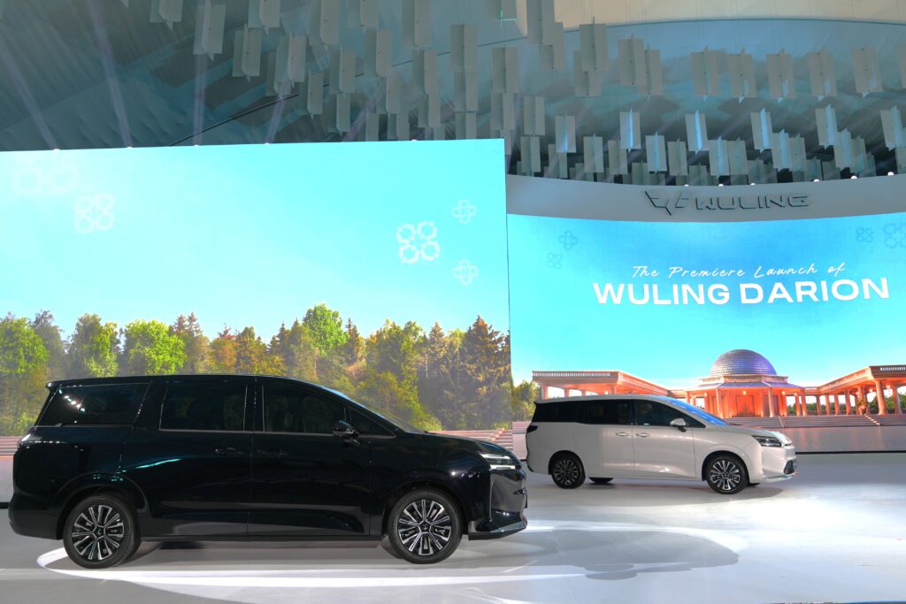 Dua Opsi Elektrifikasi Untuk MPV Pintu Geser, Wuling Darion 2026 Dibuka Dari Rp 399 Juta