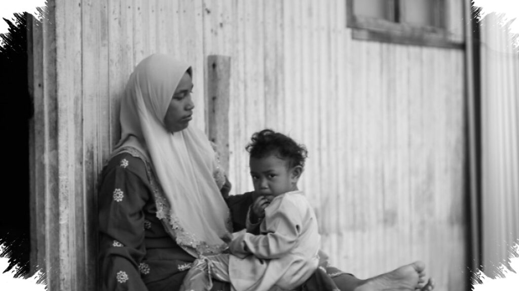Risiko Perempuan Saat Bencana Jauh Lebih Tinggi, Krisis Iklim Bikin Akses Kesehatan Kian Rentan