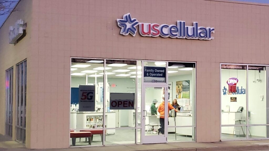 Pelanggan US Cellular Bisa Dapat Diskon Hingga $830, Tapi Harus Ikut Syarat Tiga Promo T-Mobile