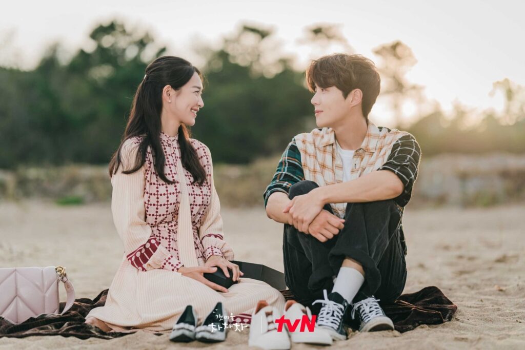 7 Drama Korea Bernuansa Healing Seperti Azure Spring, Dari Desa Pesisir Sampai Proses Pulih
