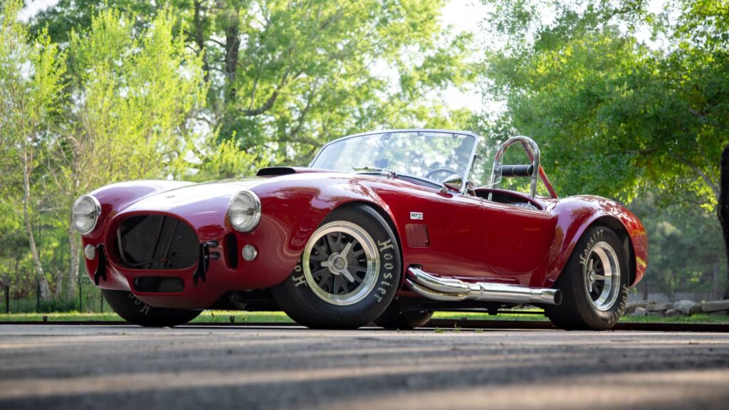 Shelby Cobra Hitam Ini Hanya Ada 16 Unit, Kolektor Siap Berebut Meski Harganya Selangit