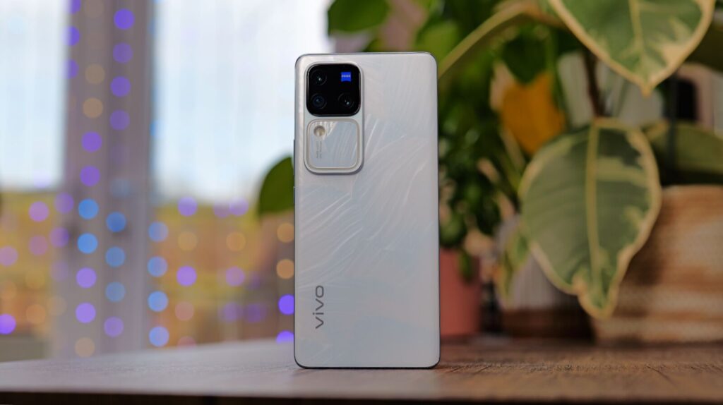 Dimensity 8200 Masih Tangguh Di 2026, Vivo V30 Pro Tetap Enak Buat Gaming Tanpa Kelas Flagship