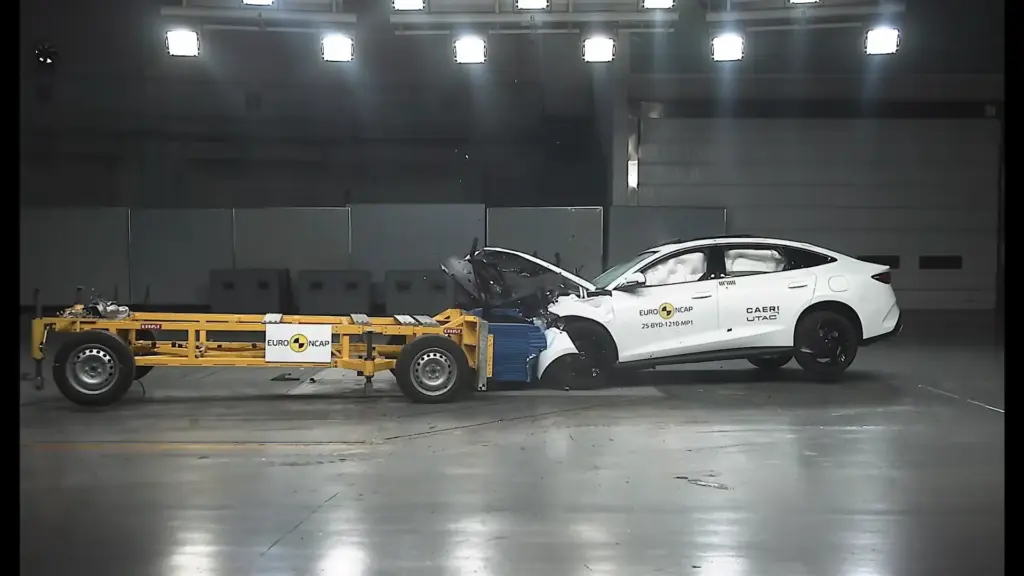 Hasil ANCAP Bikin BYD Seal 6 DM-i Unggul Atas Tesla Model YL, Keduanya Tetap 5 Bintang