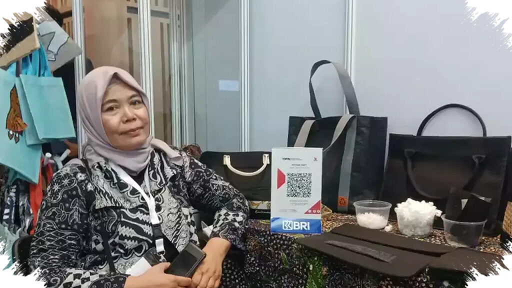 Dari Limbah Kain Hingga Kaleng Bekas, Mutiara Craft Raup Omzet Lebih Dari Rp1 Miliar