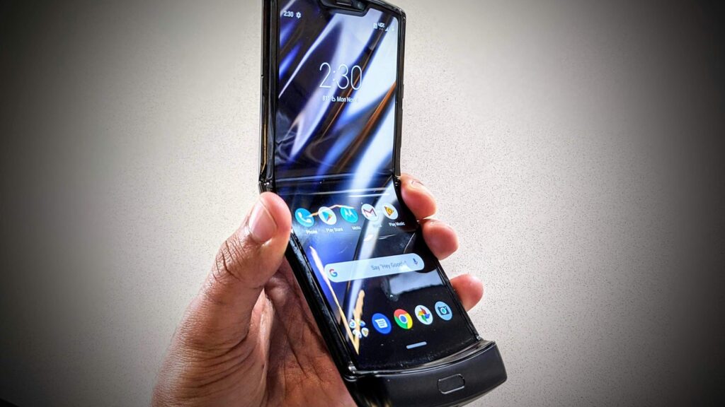 Baterai 6.000 mAh Dan Dukungan Stylus, Motorola Razr Fold Siap Menantang Foldable Premium