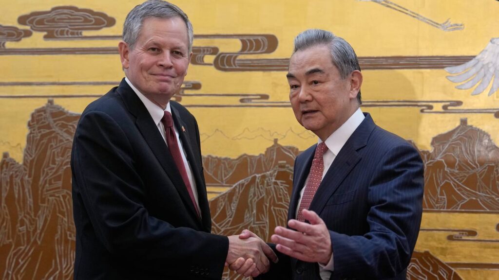 The Beast Melintas di Beijing, Rombongan Keamanan Trump Ungkap Besarnya Taruhan Pertemuan dengan Xi
