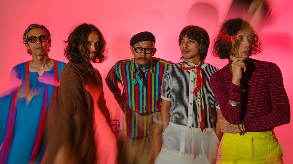 Bread And Circus Jadi Cermin Kritik The SIGIT Atas Kuasa, Musiknya Makin Kaya dan Tajam
