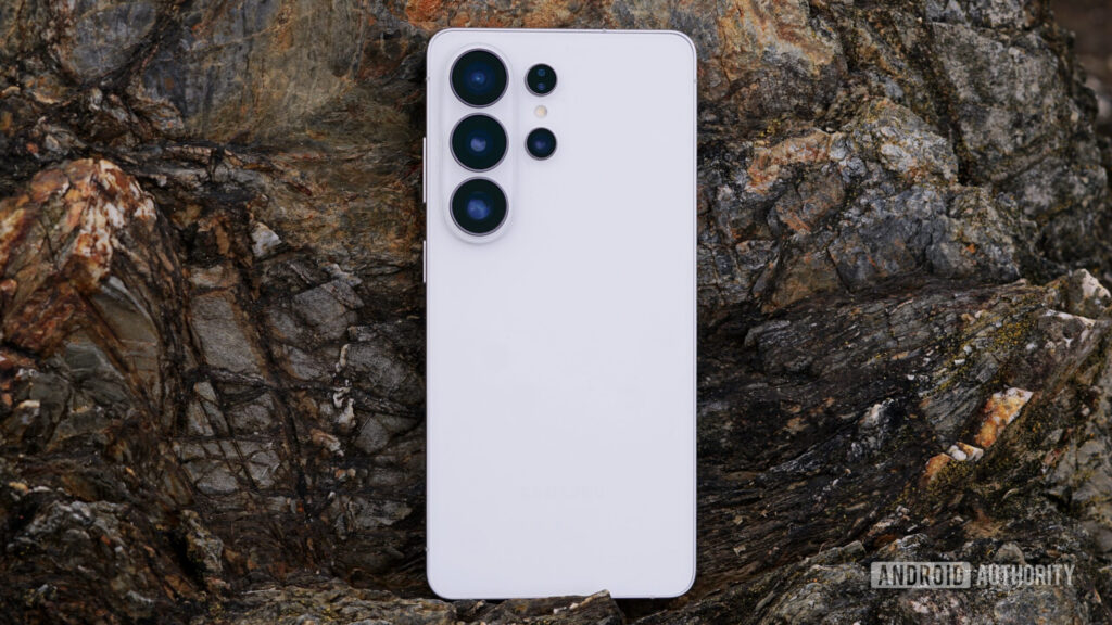 Sensor 200MP Baru dan Aperture Variabel, Galaxy S27 Ultra Bidik Hasil Foto yang Lebih Cermat
