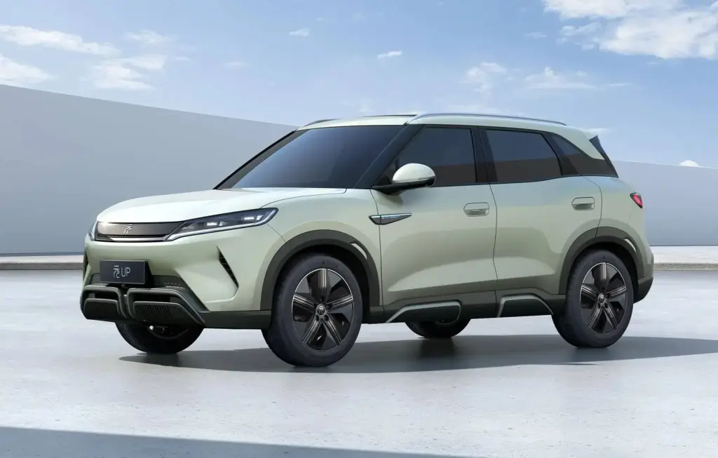 Tenaga 177 PS dan Kabin Premium, BYD Atto 2 Siap Menggoda Pasar SUV Listrik Rp300 Jutaan